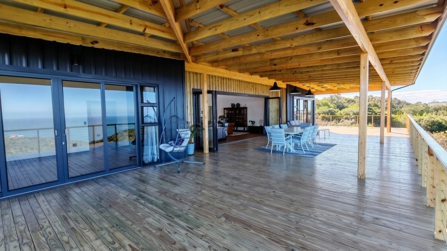 4 Bedroom Property for Sale in Hansmoeskraal A H Western Cape